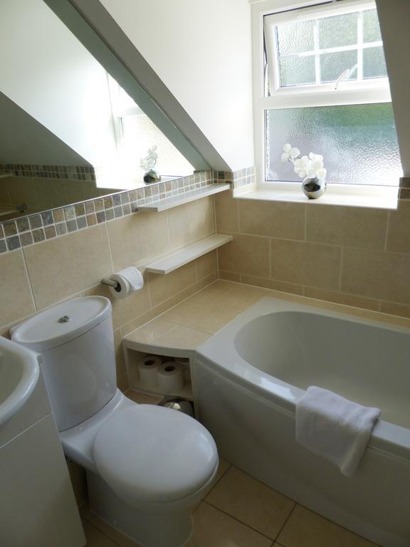 St Raphael House, City Centre Charming Apartments Basingstoke Eksteriør bilde